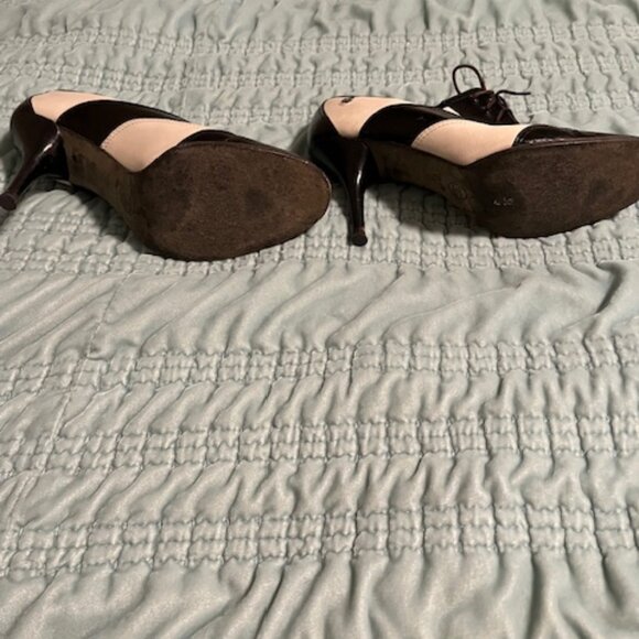 Chanel - Women's Size 10 (41 EU) stiletto heeled saddle oxfords - Picture 4 of 4